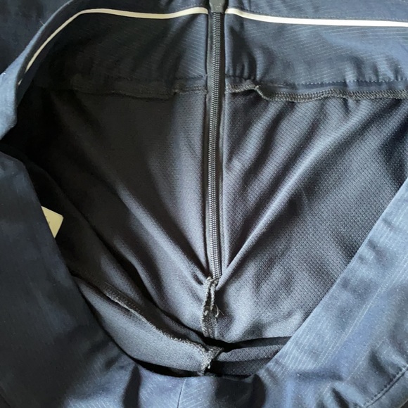 💕4/$25💕 ADIDAS CLIMACOOL NAVY SKORT - Picture 6 of 6